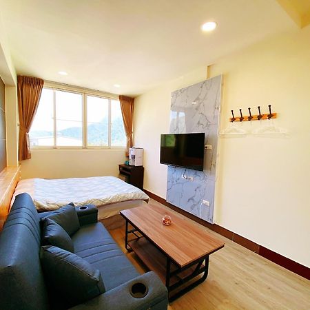 Saint Malo Homestay Лугу Екстериор снимка