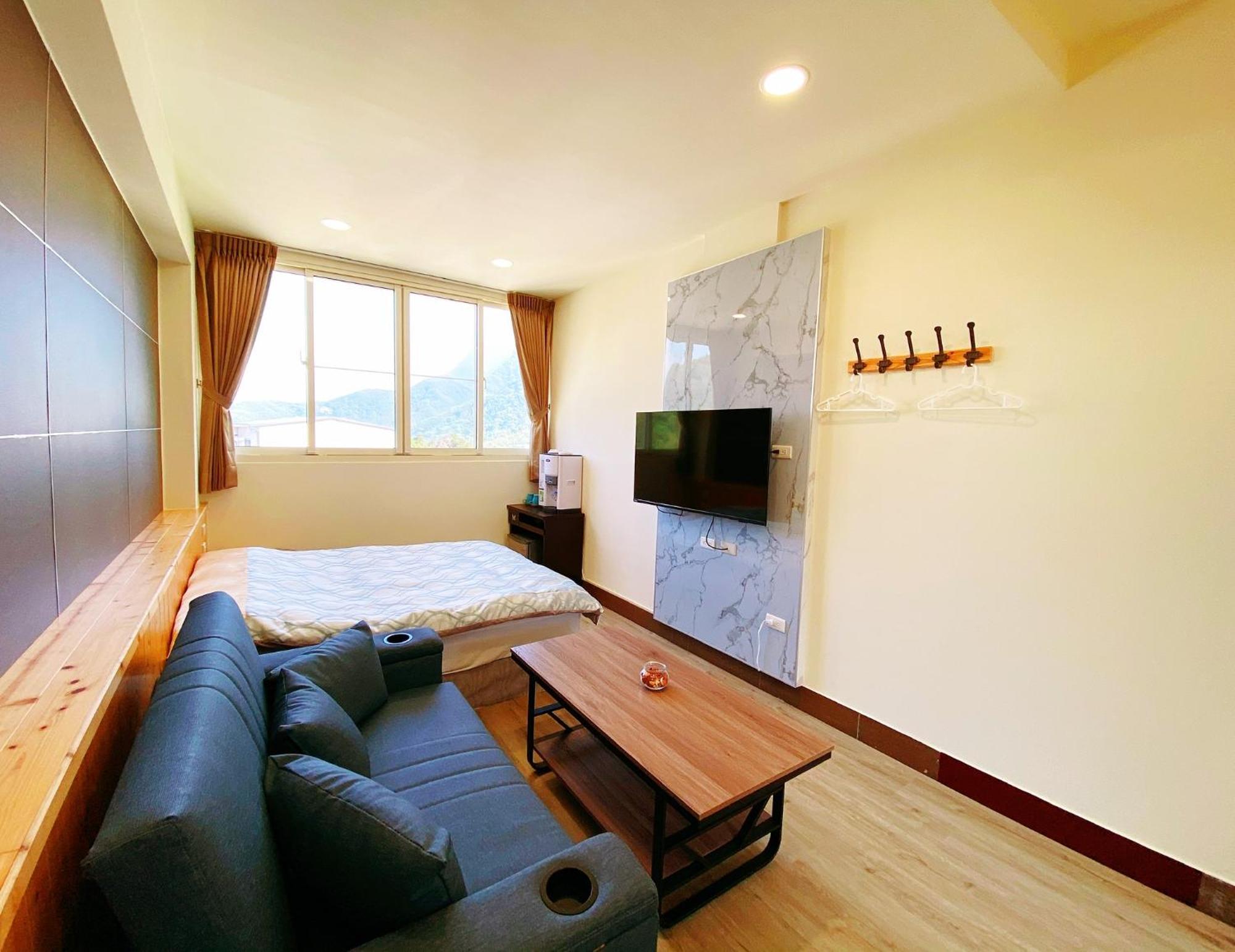 Saint Malo Homestay Лугу Екстериор снимка