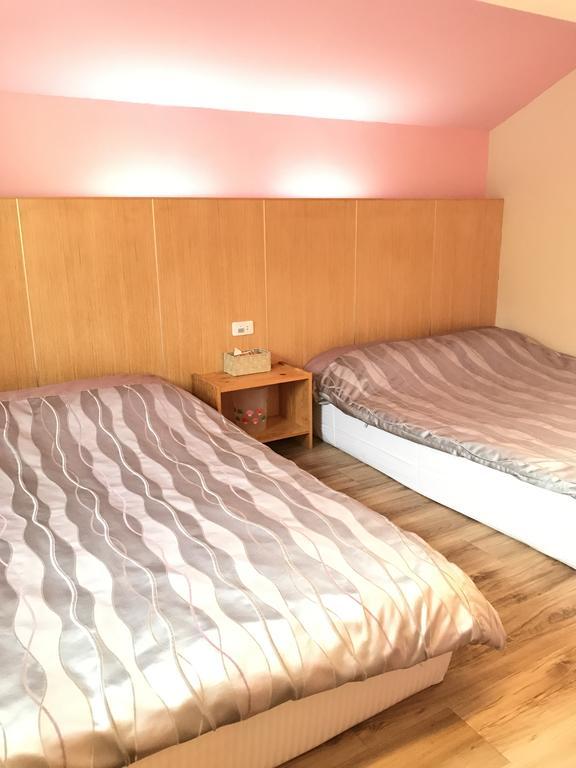 Saint Malo Homestay Лугу Екстериор снимка
